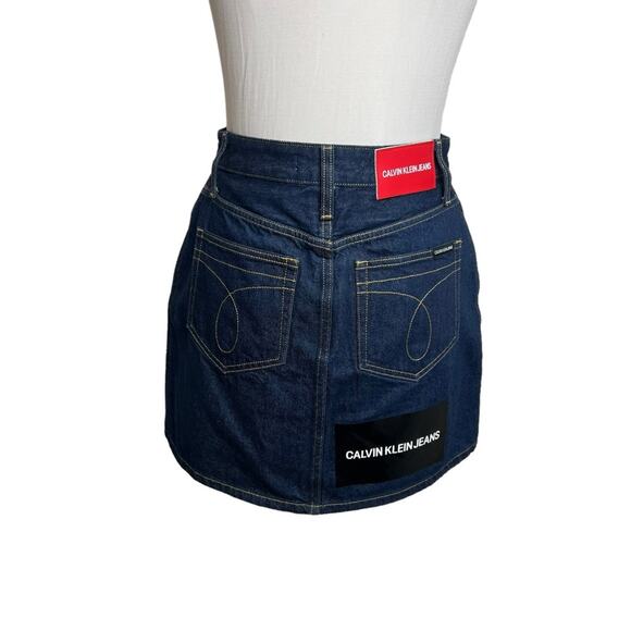 Calvin Klein Jeans HR Raw Denim MINI Skirt with Vinyl Sleeve Logo Sz 27 - Picture 3 of 7